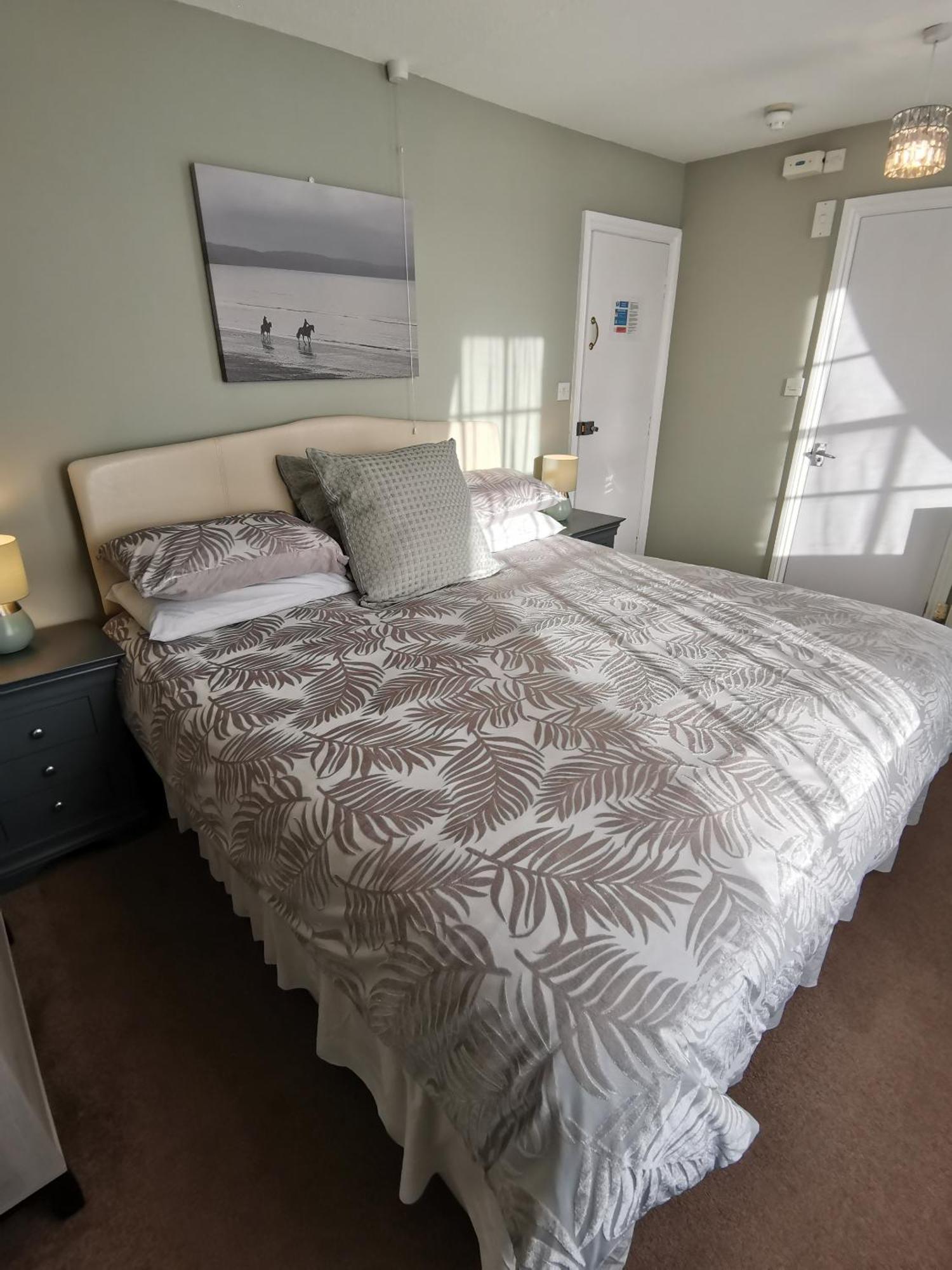 Greenlands Guest House ウェーマス 部屋 写真